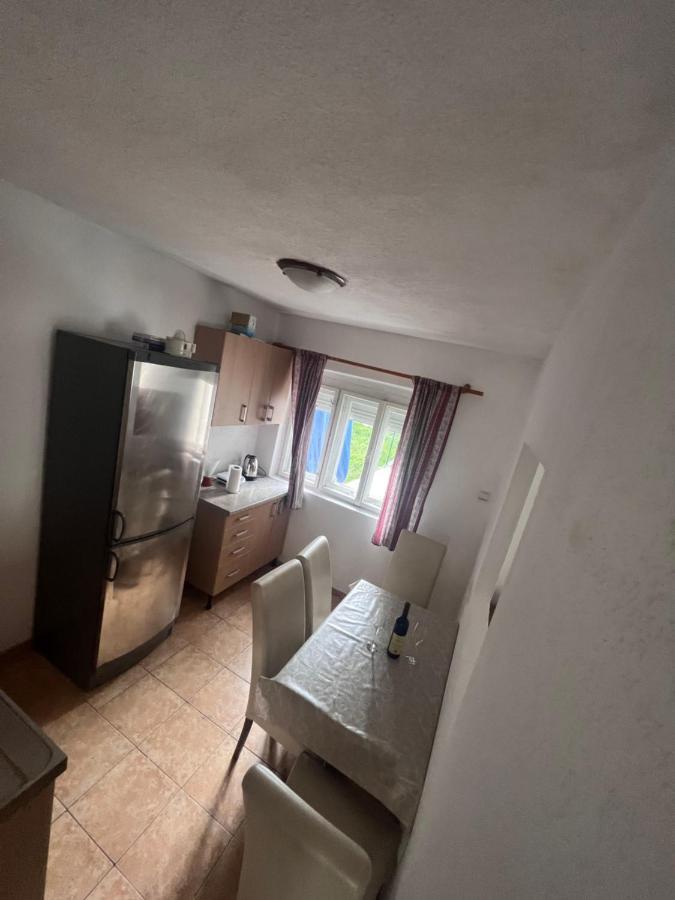 Apartments Radulovic 수토모레 외부 사진