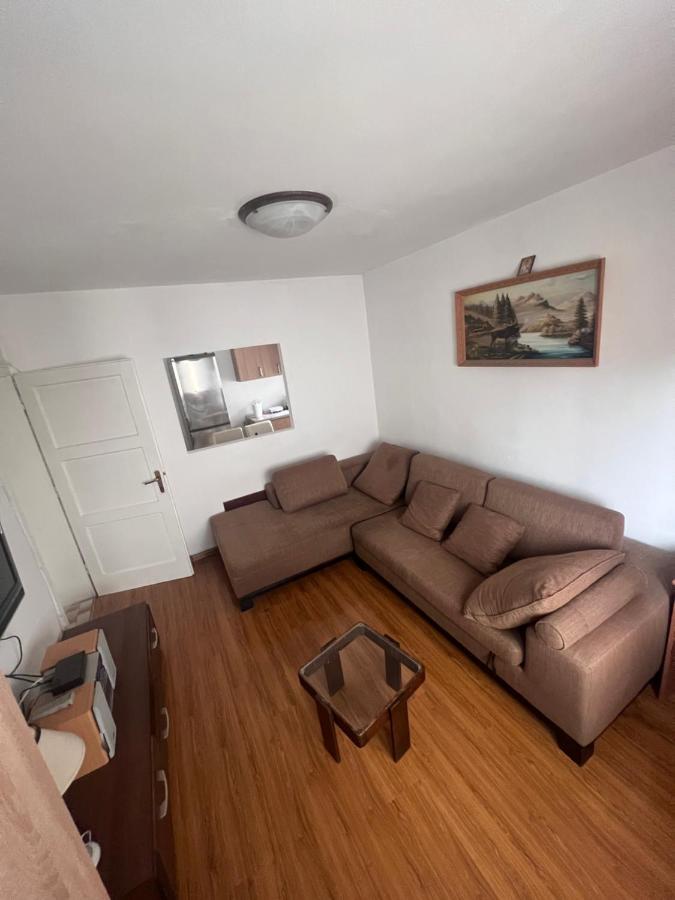 Apartments Radulovic 수토모레 외부 사진