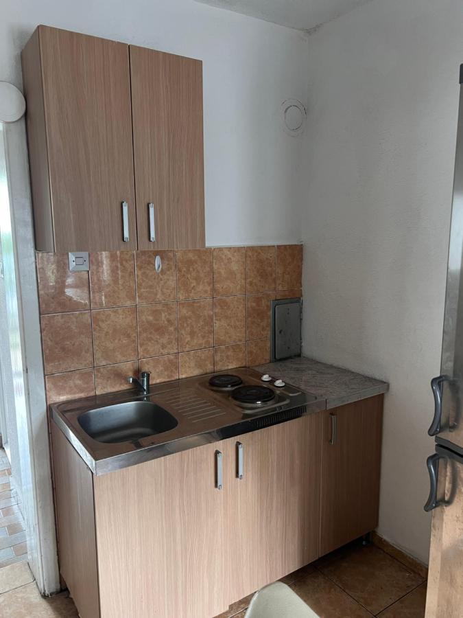 Apartments Radulovic 수토모레 외부 사진