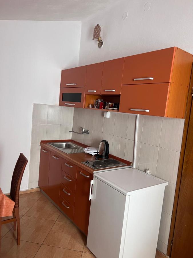 Apartments Radulovic 수토모레 외부 사진