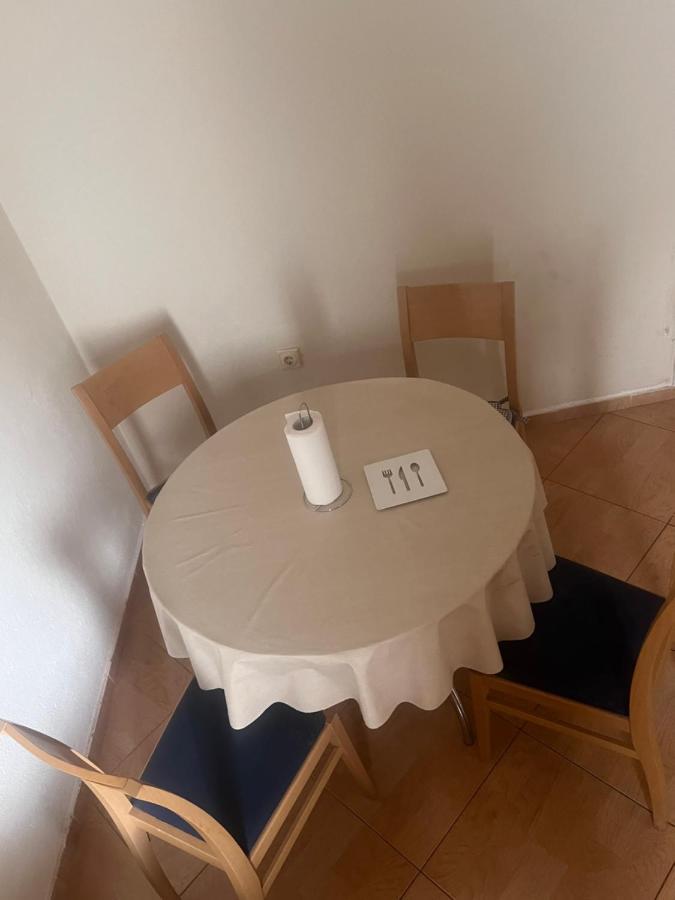 Apartments Radulovic 수토모레 외부 사진